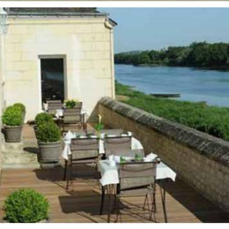 Domaine Du Heron Chinon Bagian luar foto