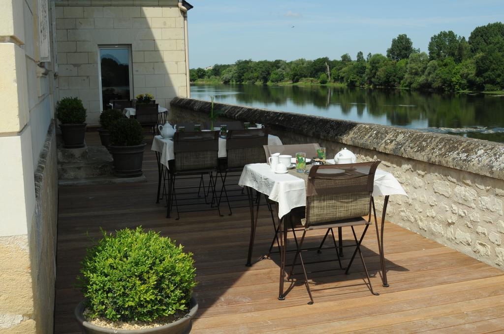 Domaine Du Heron Chinon Bagian luar foto